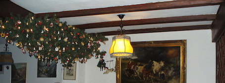 Hängender Weihnachtsbaum; c/o Sylvia Koch