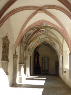 Augustinerstift Vahrn/Brixen; c/o Sylvia Koch Augustinerstift Vahrn/Brixen; c/o Sylvia Koch